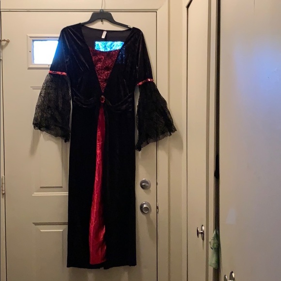 Other - Halloween Dress (says adult plus 18-20) read 👇